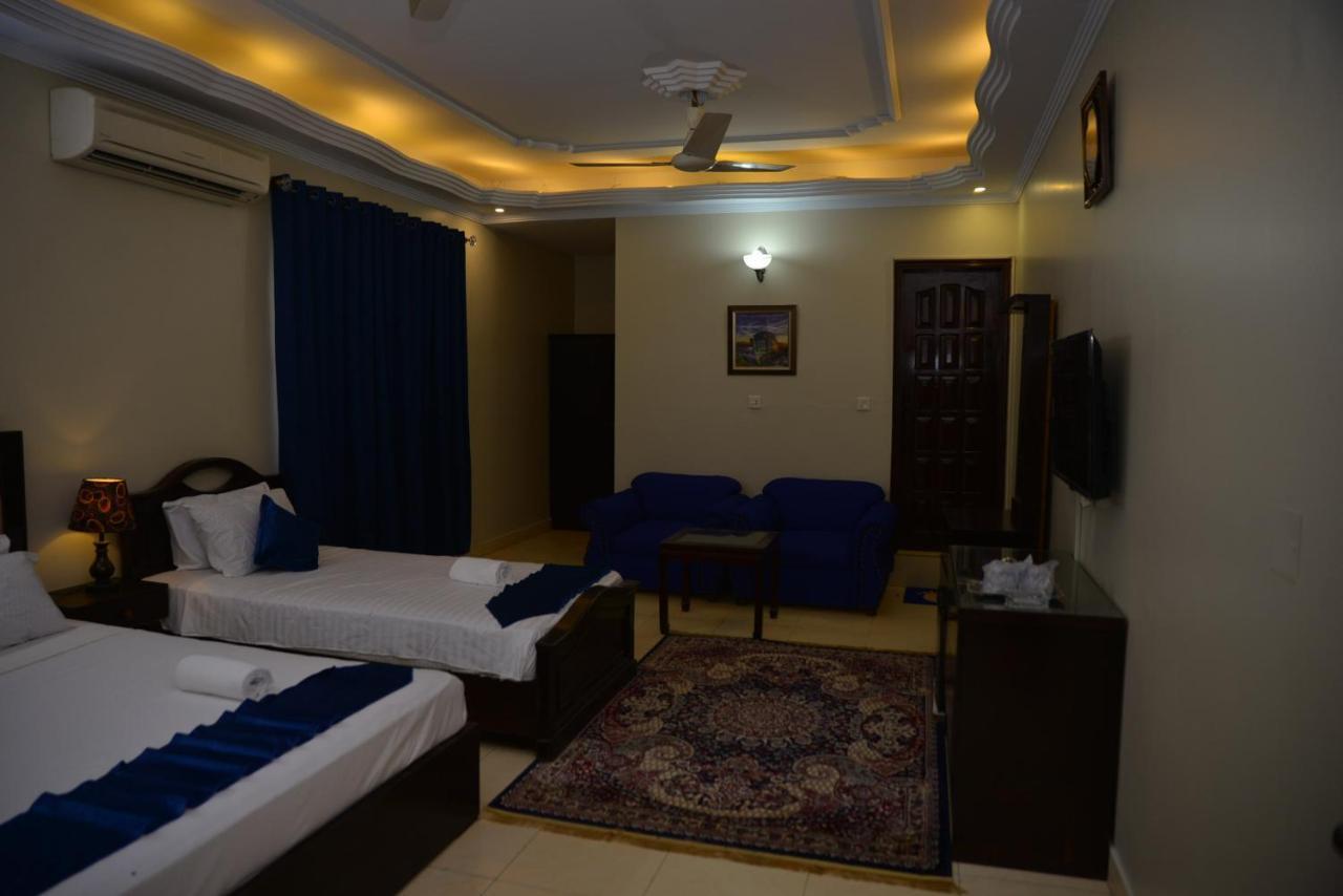 Diamond Lodge Karachi Esterno foto